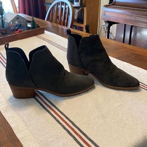 Dolce Vita gray suede booties